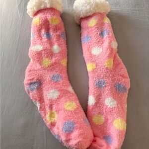 Cozy Pink Polka Dot Fuzzy Socks